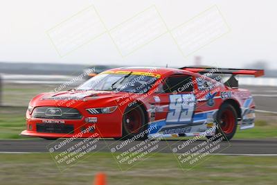 media/Jan-18-2026-CalClub SCCA (Sun) [[8bc6468723]]/Group 5 Race/Turn 1/